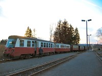 Triebwagen - 8,7/54,2 KB