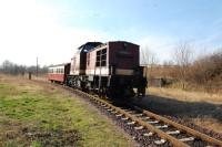 Auf dem Weg von Quedlinburg nach Nordhausen f&auml;hrt Lok 199&nbsp;872 mit Zug&nbsp;8973 im Bf&nbsp;Gernrode ein.