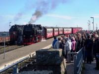 Sonderzug des FKS nach Ankunft im Bahnhof Brocken